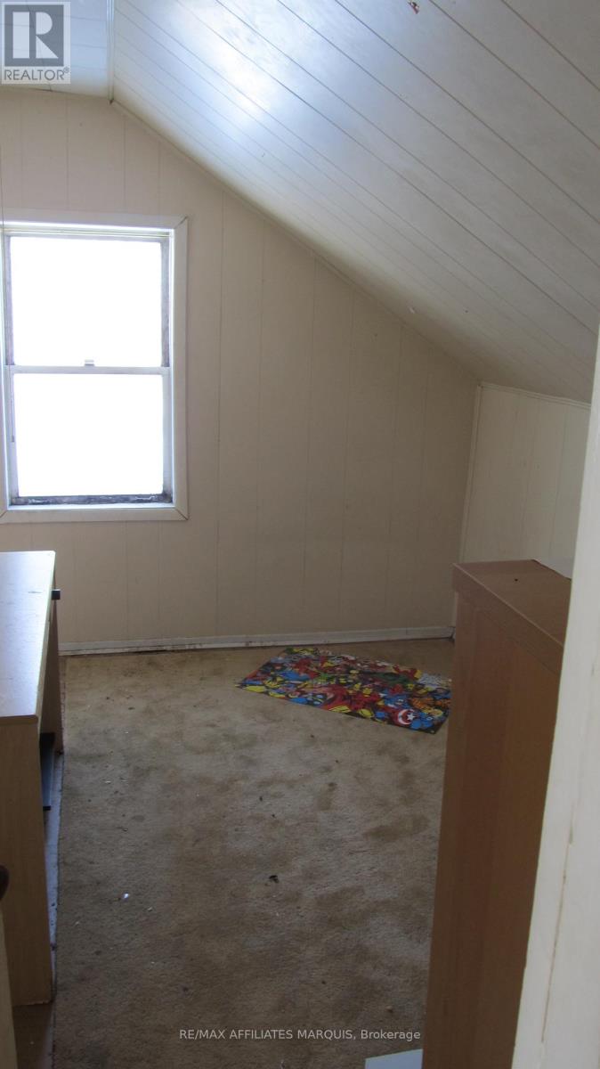 15554 Saving Street, South Stormont, Ontario  K0C 1Y0 - Photo 11 - X12791124