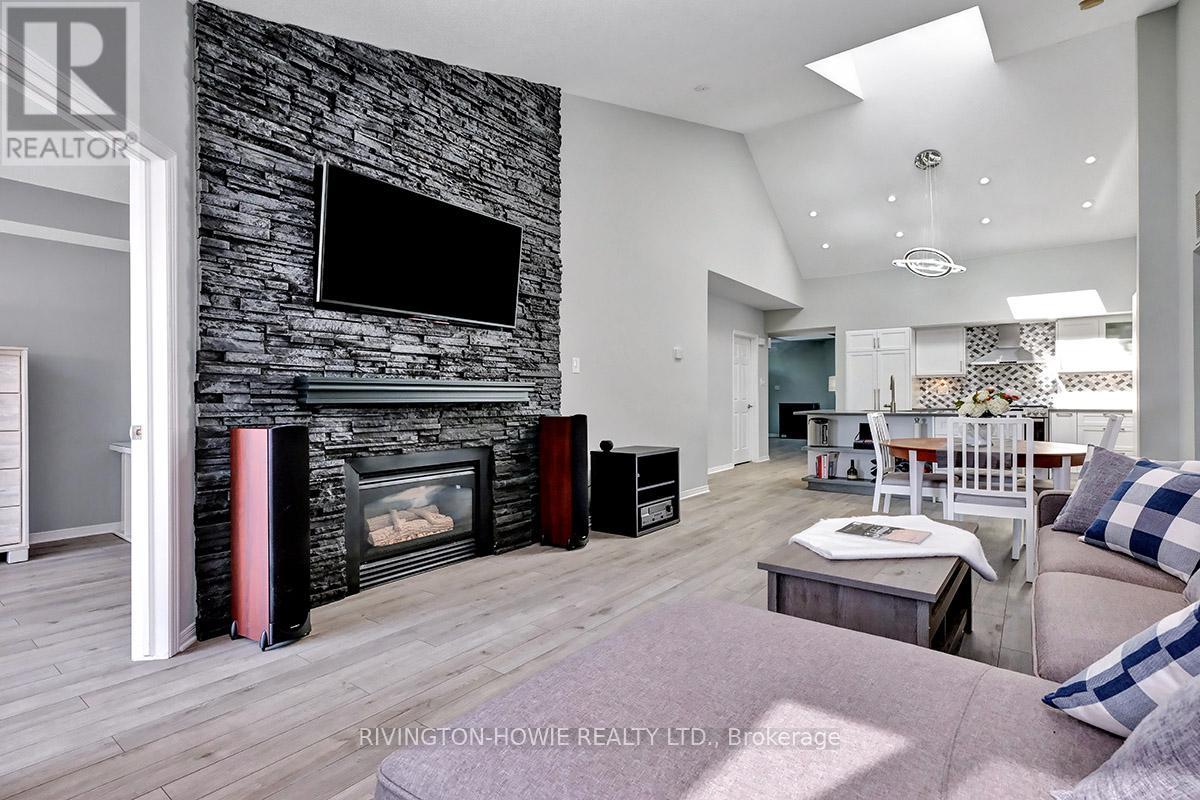 36 Robson Court, Ottawa, Ontario  K2K 2W1 - Photo 7 - X12791668