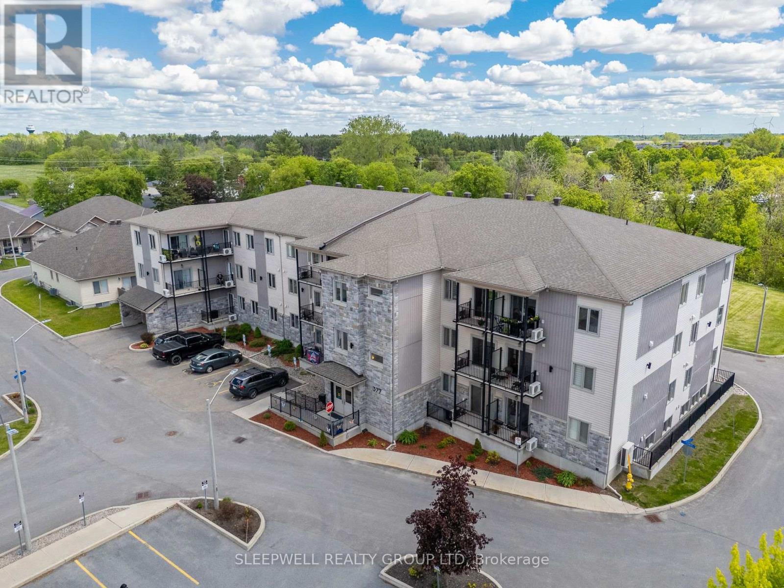 204 - 377 Solstice Crescent, Russell, Ontario  K0A 1W1 - Photo 2 - X12791824