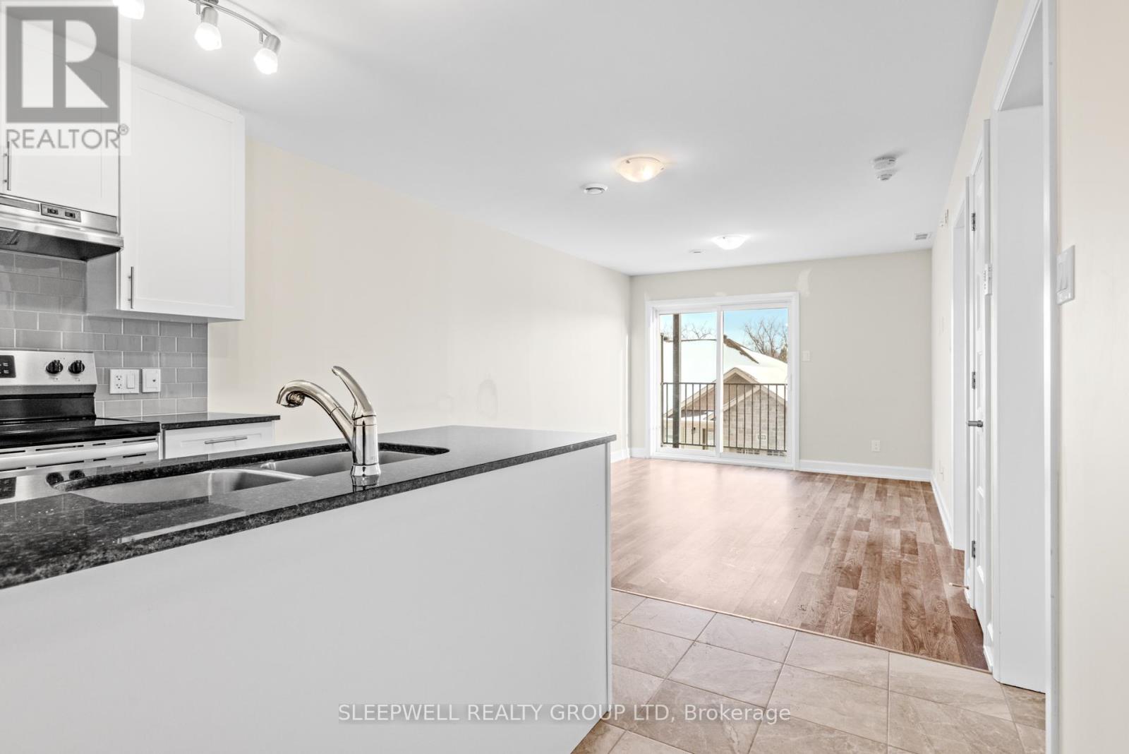 204 - 377 Solstice Crescent, Russell, Ontario  K0A 1W1 - Photo 6 - X12791824
