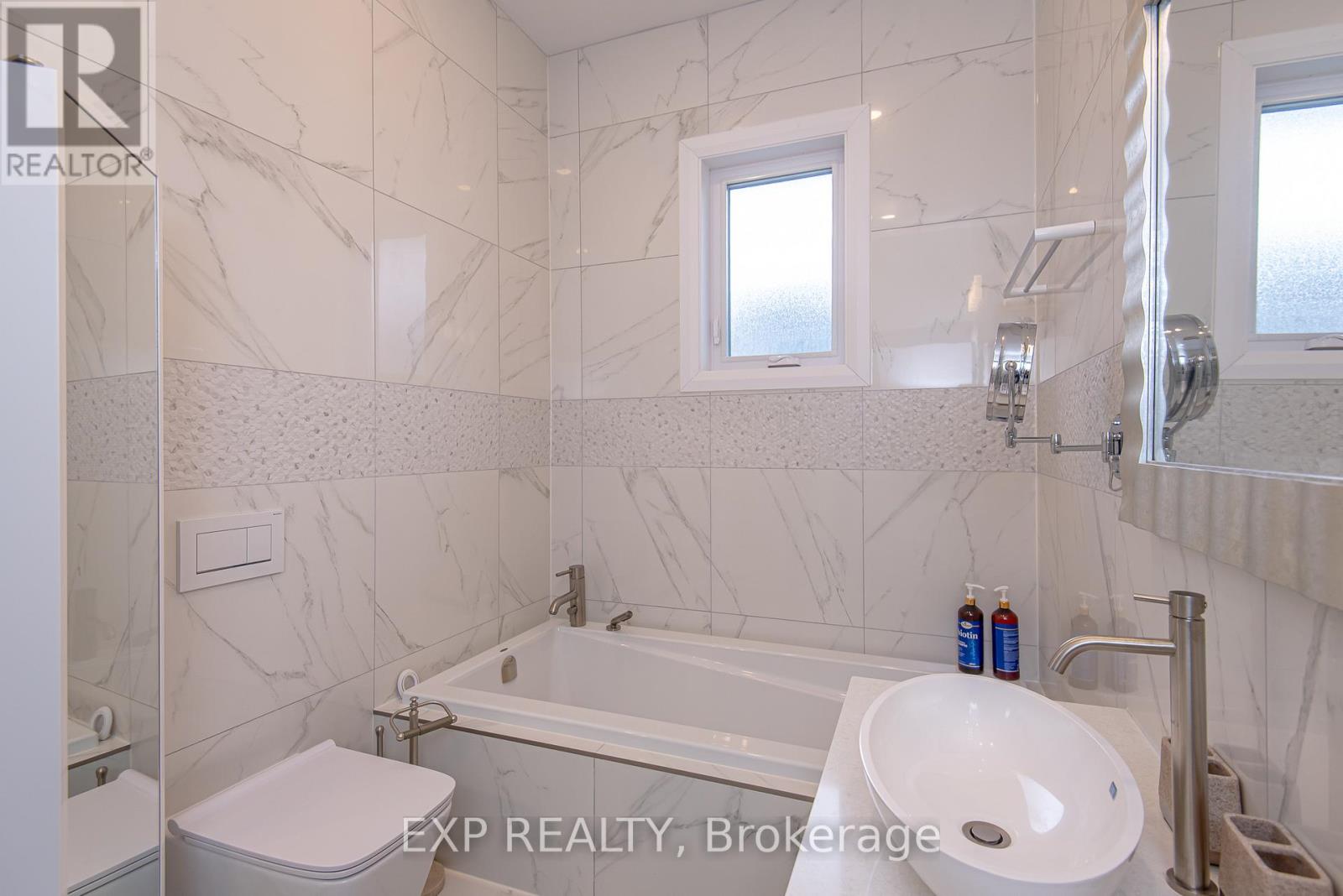 1473 Rosebella Avenue W, Ottawa, Ontario  K1T 1E5 - Photo 28 - X12793840
