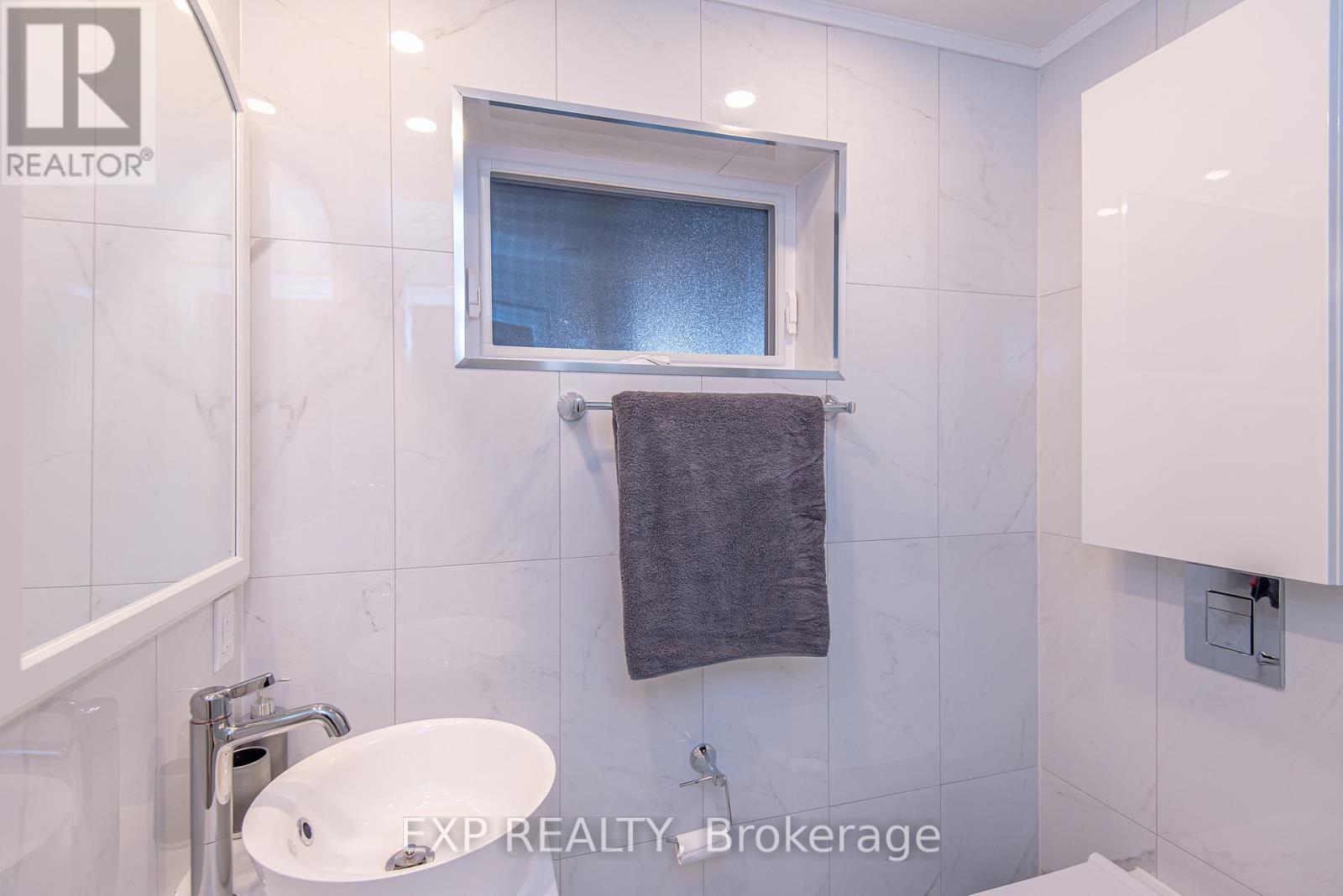 1473 Rosebella Avenue W, Ottawa, Ontario  K1T 1E5 - Photo 32 - X12793840