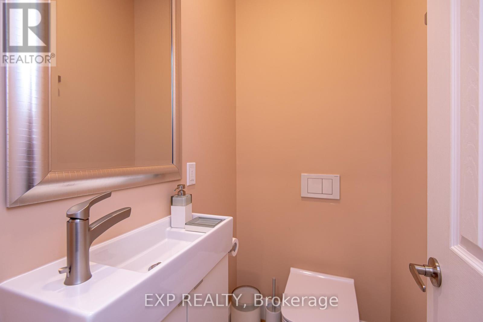 1473 Rosebella Avenue W, Ottawa, Ontario  K1T 1E5 - Photo 6 - X12793840