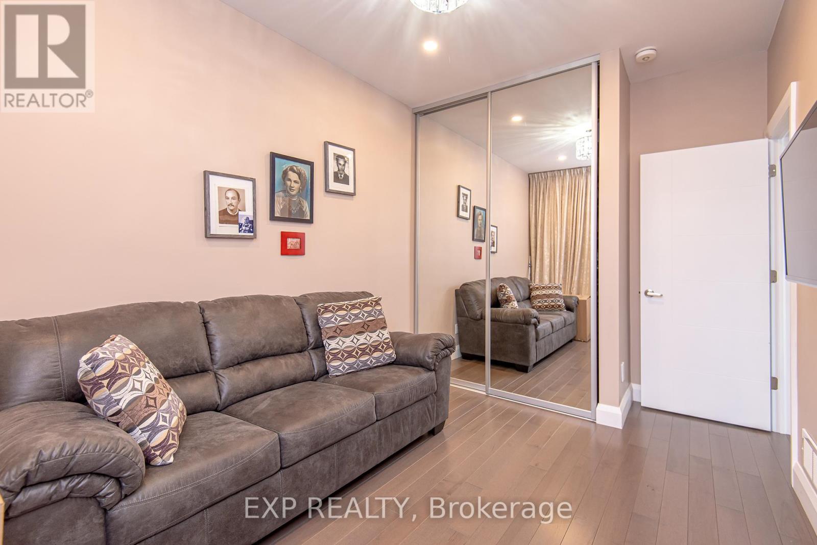 1473 Rosebella Avenue W, Ottawa, Ontario  K1T 1E5 - Photo 9 - X12793840