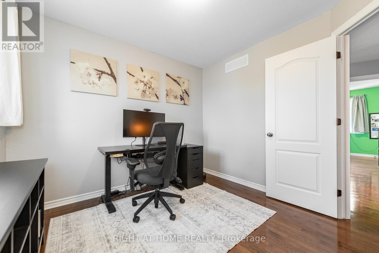 48 Station Trail, Russell, Ontario  K4R 0A3 - Photo 37 - X12794994
