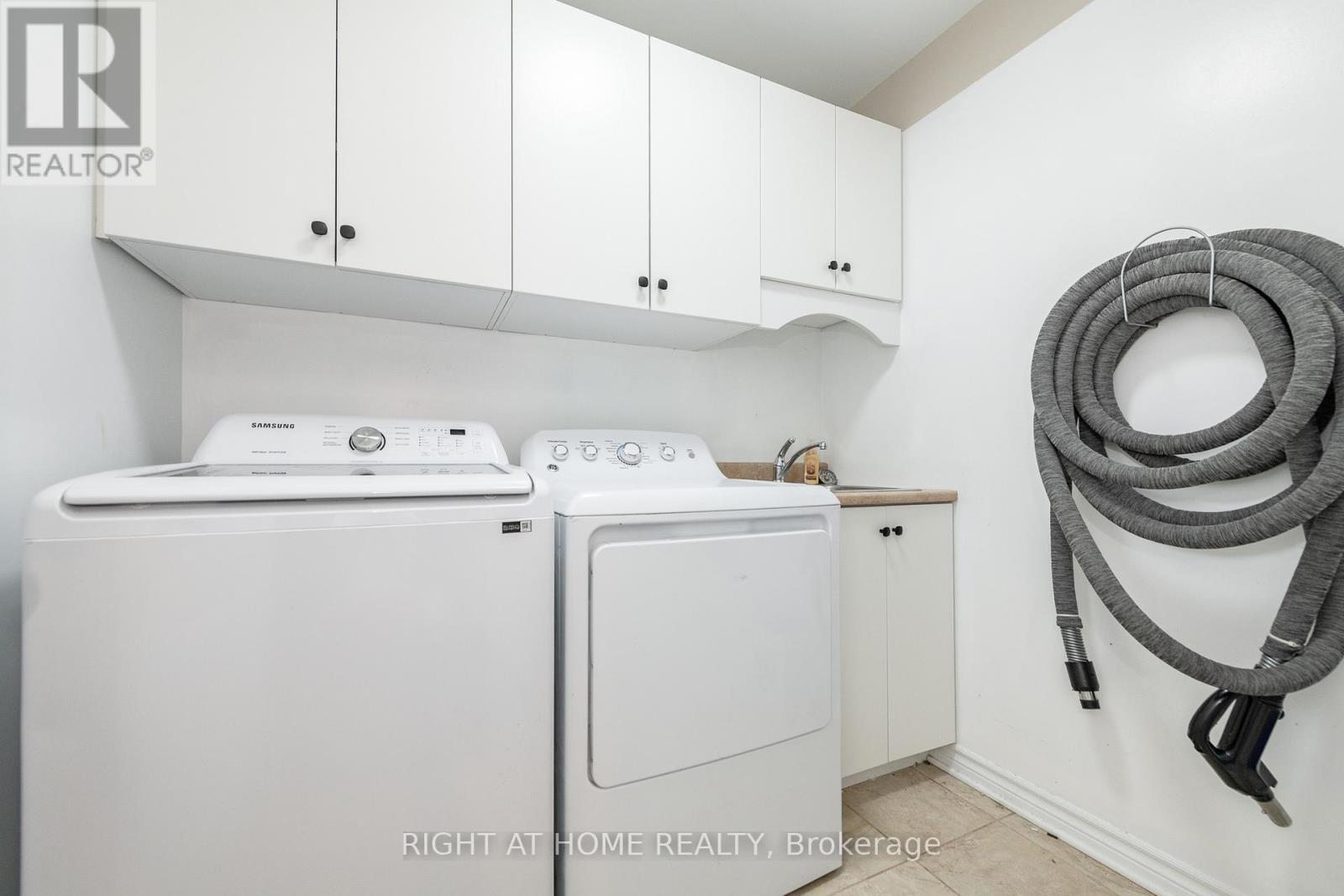 48 Station Trail, Russell, Ontario  K4R 0A3 - Photo 40 - X12794994