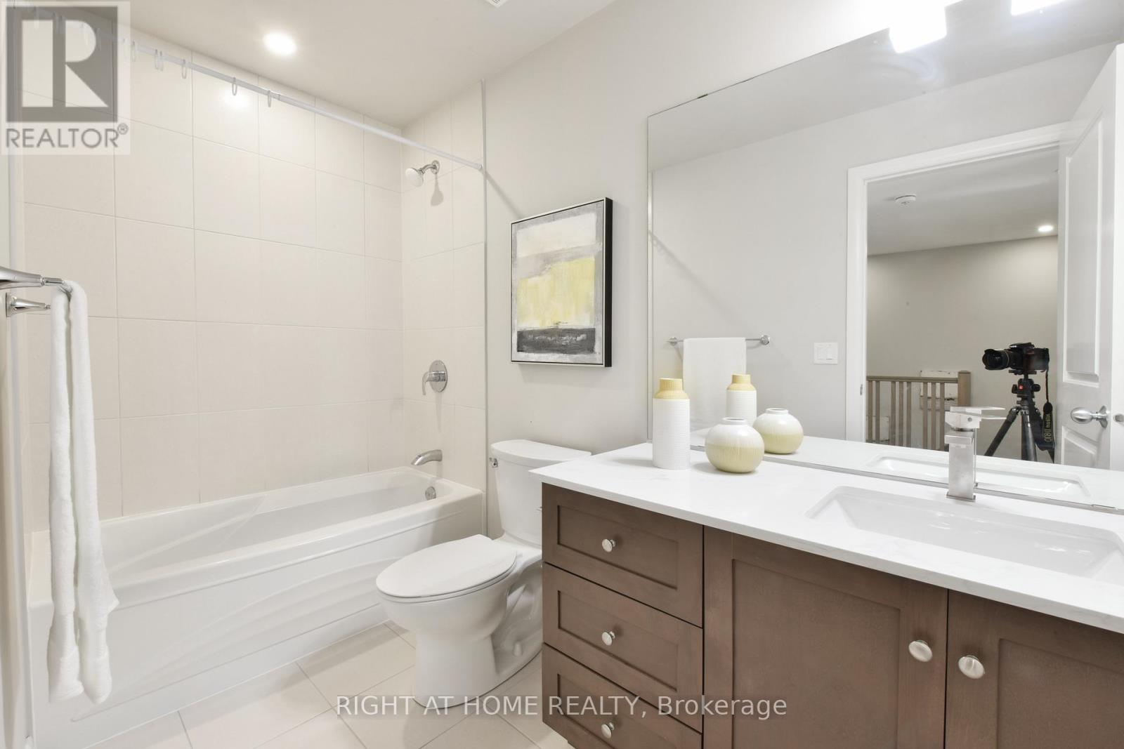 117 Escarpment Crescent, Ottawa, Ontario  K2T 0L8 - Photo 33 - X12795884