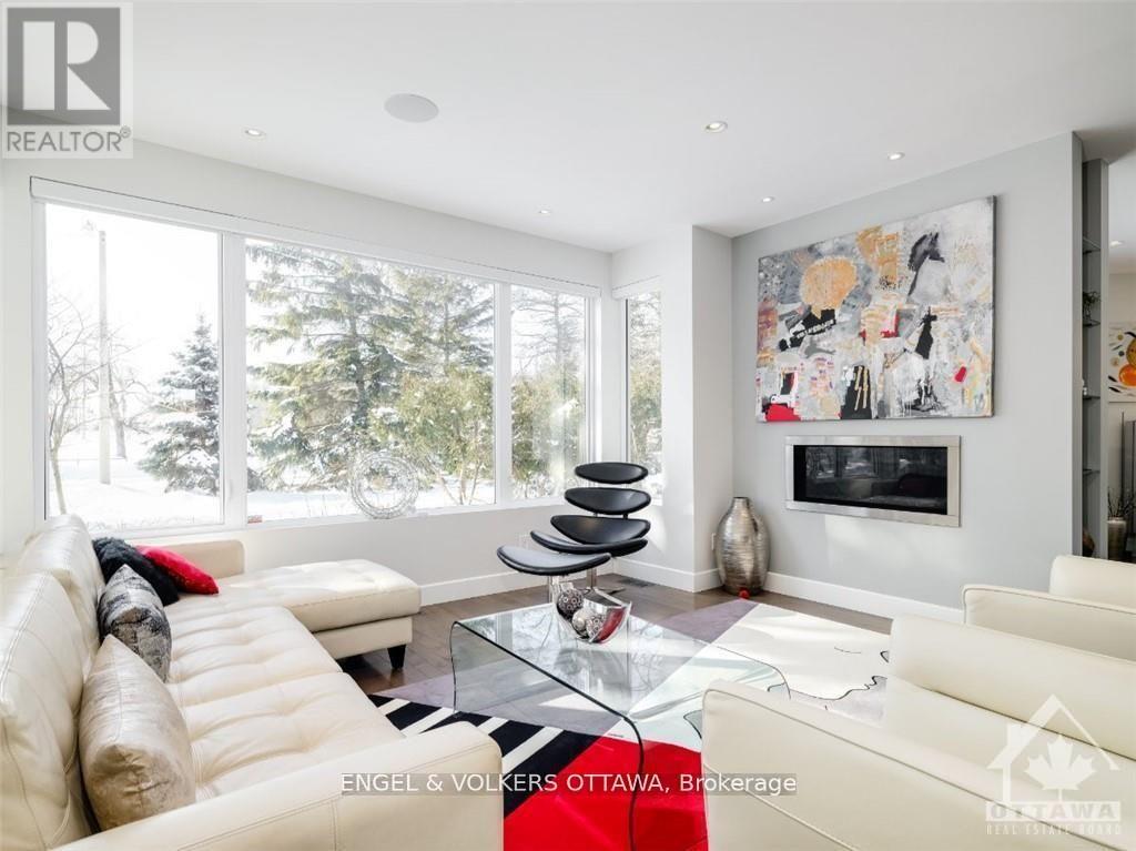 615 Island Park Crescent, Ottawa, Ontario  K1Y 3P4 - Photo 4 - X12797454