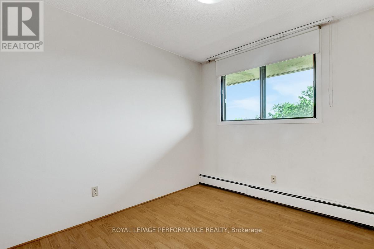 404 - 415 Greenview Avenue, Ottawa, Ontario  K2B 8G5 - Photo 25 - X12799320