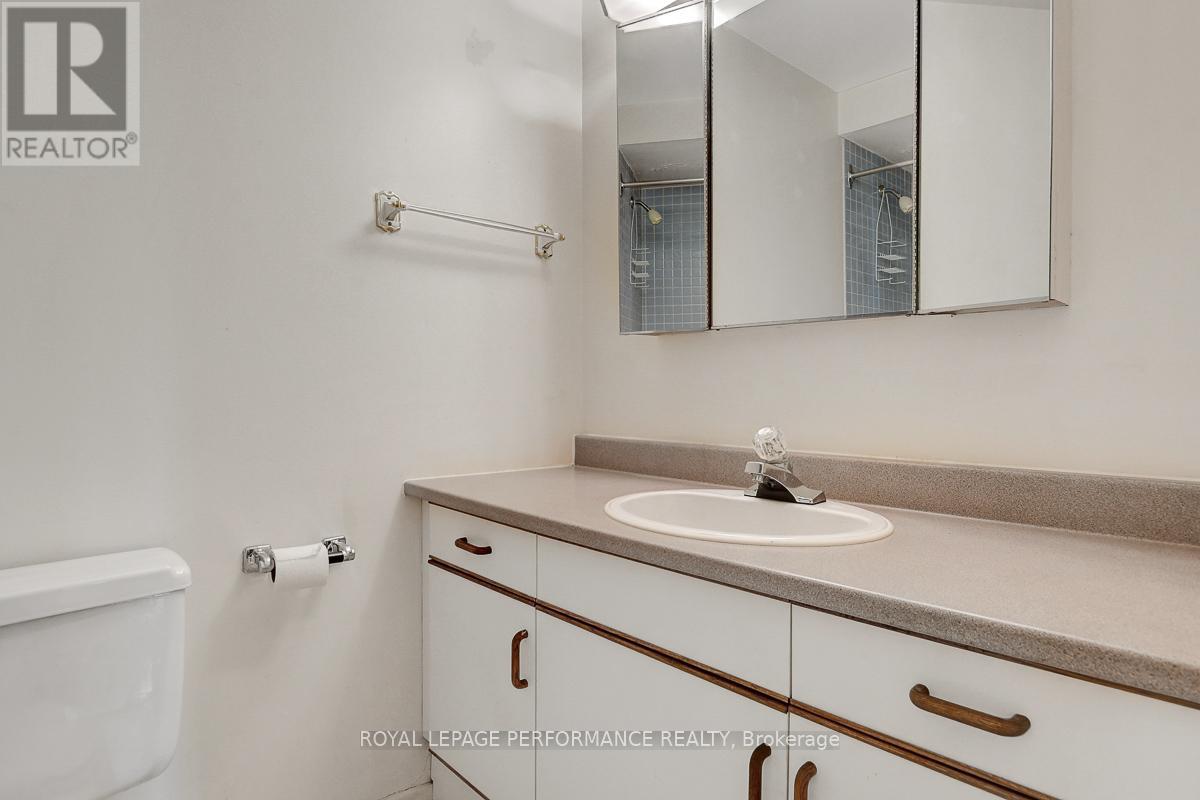 404 - 415 Greenview Avenue, Ottawa, Ontario  K2B 8G5 - Photo 26 - X12799320