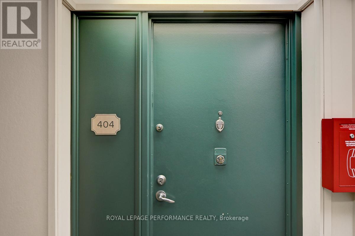 404 - 415 Greenview Avenue, Ottawa, Ontario  K2B 8G5 - Photo 7 - X12799320