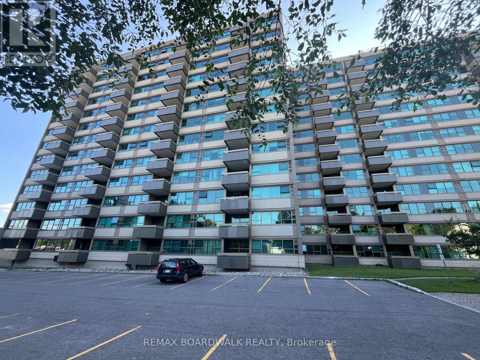 407 - 555 Brittany Drive, Ottawa, Ontario  K1K 4C5 - Photo 1 - X12804150