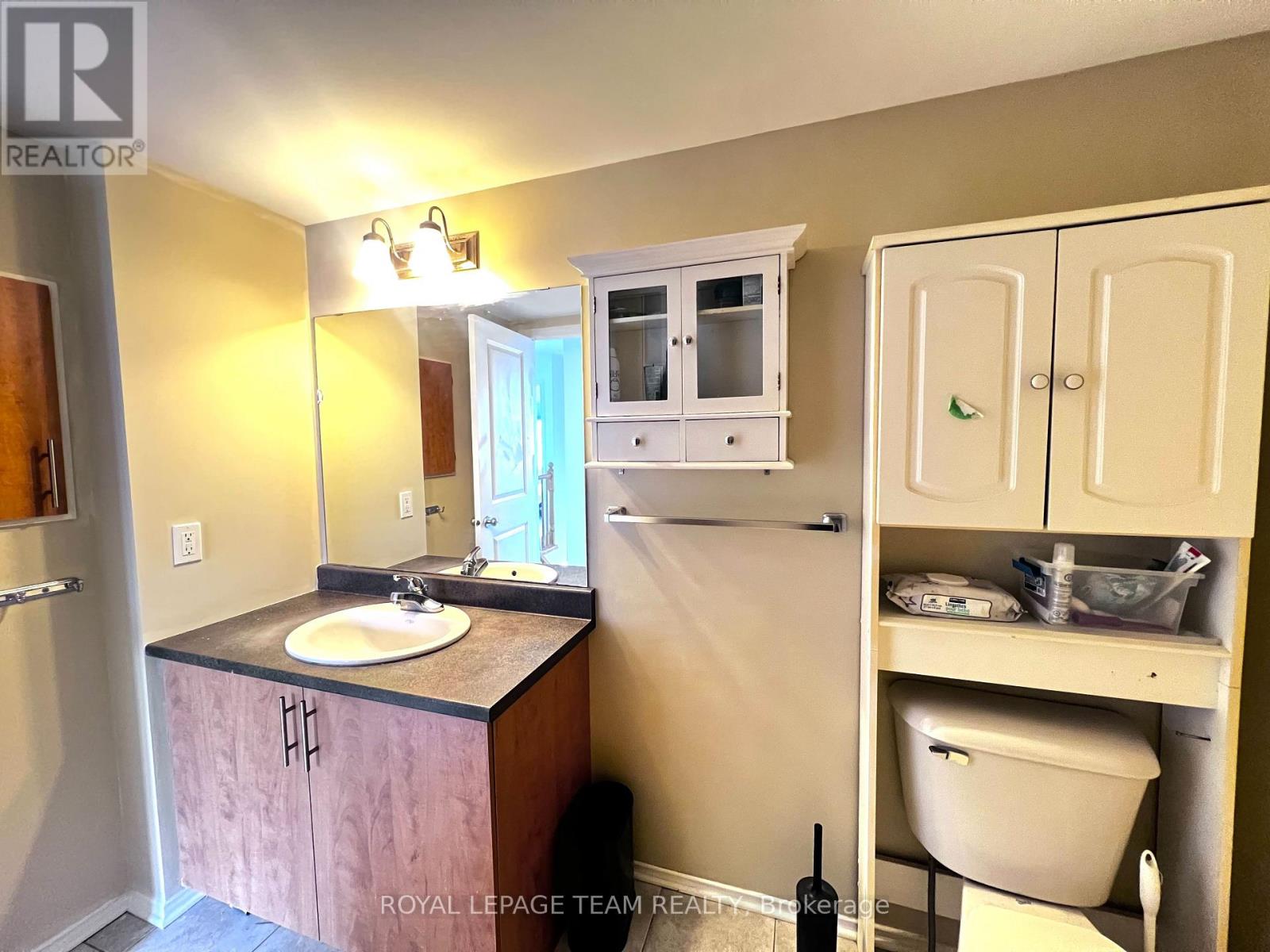 119 Songbird Private, Ottawa, Ontario  K2H 0A3 - Photo 13 - X12806826