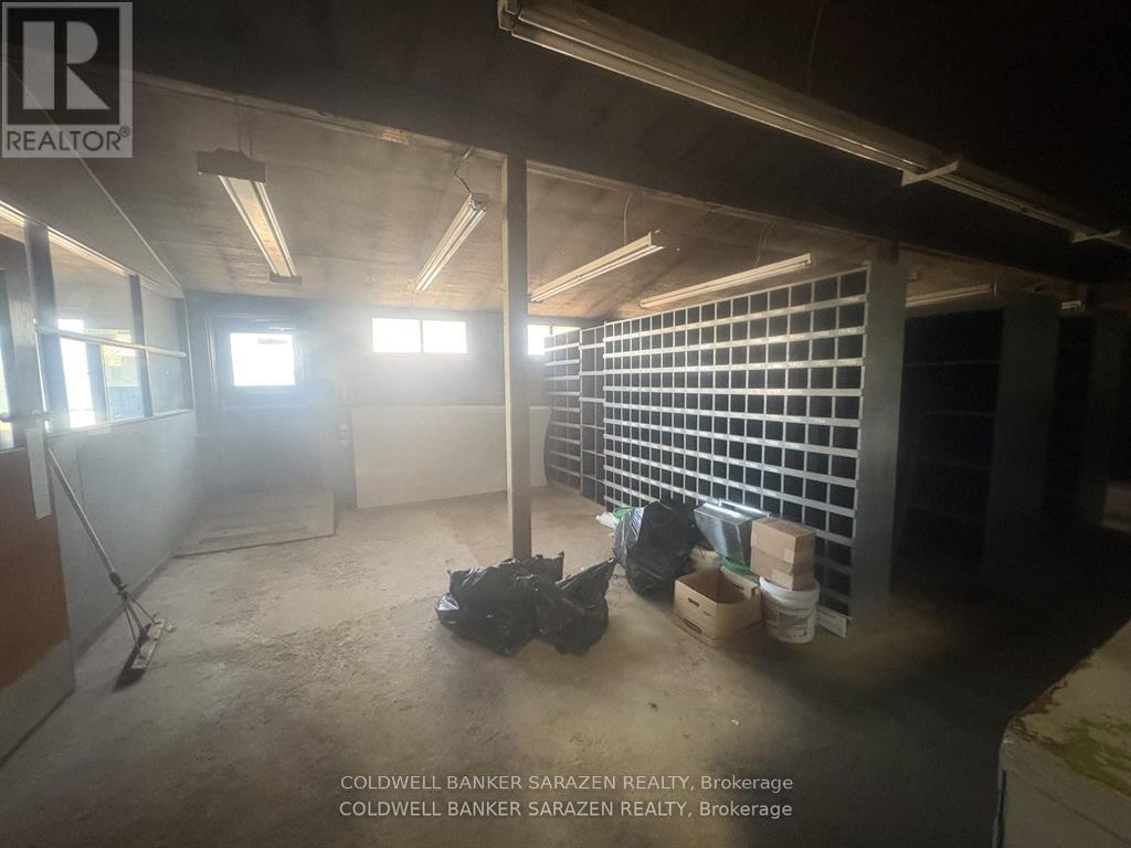 276 Madawaska Boulevard, Arnprior, Ontario  K7S 1R6 - Photo 4 - X12807118