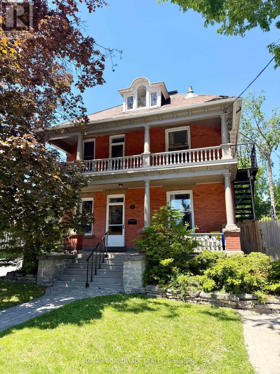 GROUND FLOOR OFFICE - 11 LAKE AVENUE W, Carleton Place, Ontario