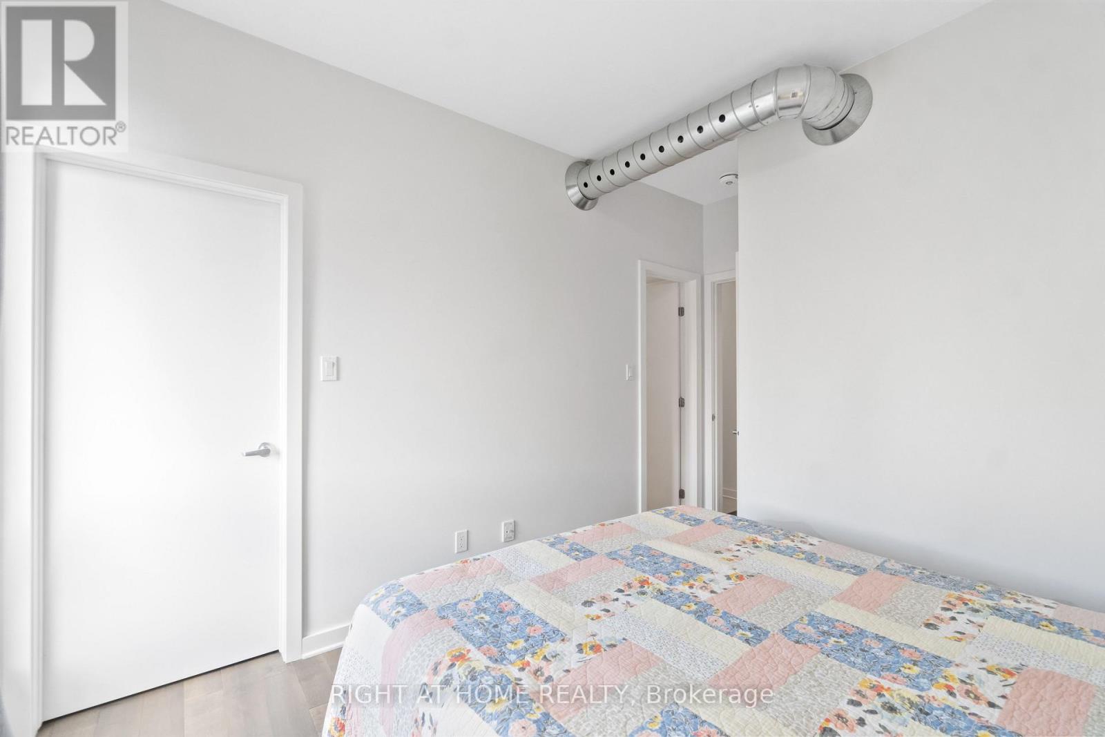 305 - 22 Perkins Street, Ottawa, Ontario  K1R 7G5 - Photo 15 - X12809074