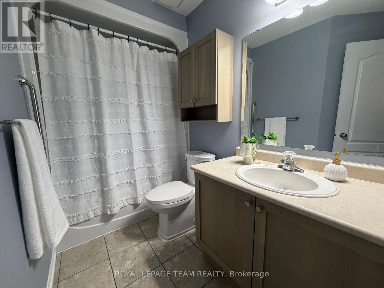 56 Frieday Street, Arnprior, Ontario  K7S 0A6 - Photo 11 - X12809218