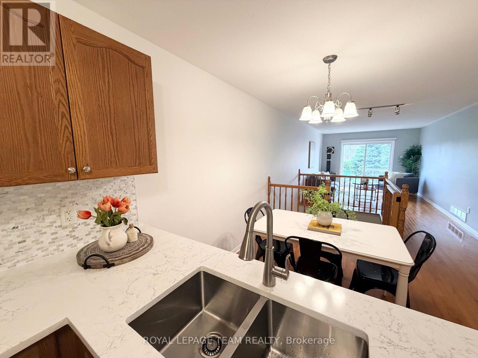 56 Frieday Street, Arnprior, Ontario  K7S 0A6 - Photo 13 - X12809218