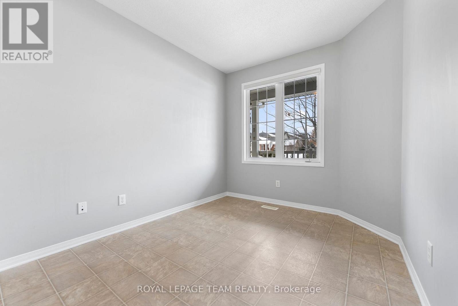 56 Frieday Street, Arnprior, Ontario  K7S 0A6 - Photo 26 - X12809218