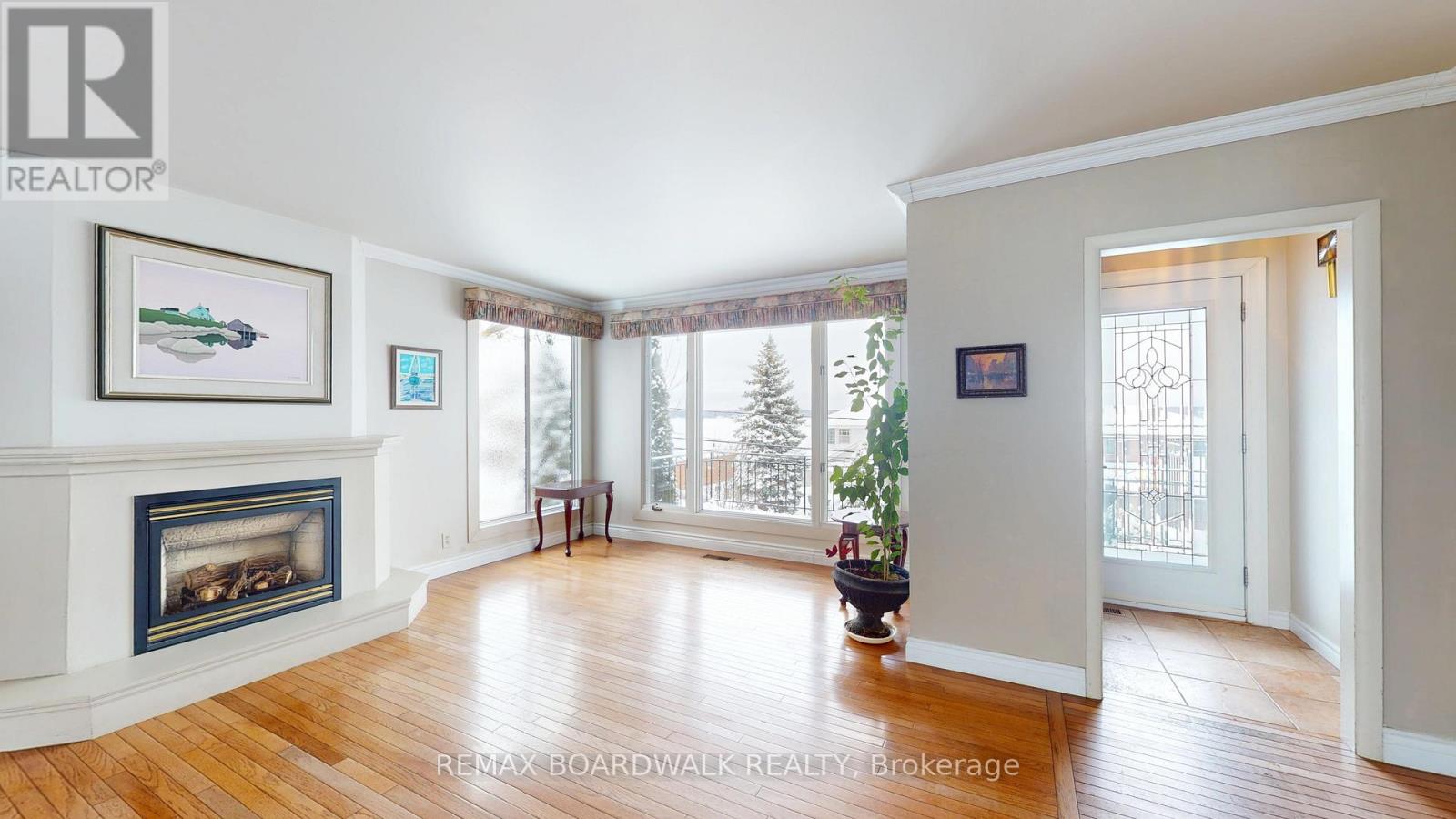 40 Jessie Street, Brockville, Ontario  K6V 3M8 - Photo 3 - X12812144