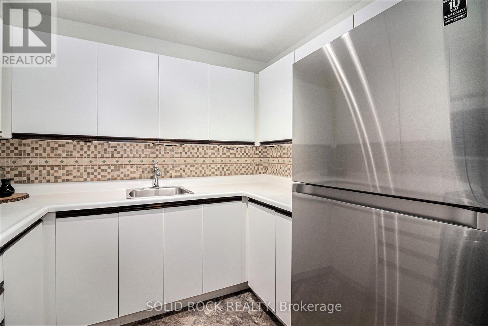 1204 - 475 Laurier Avenue W, Ottawa, Ontario  K1R 7X1 - Photo 12 - X12812280