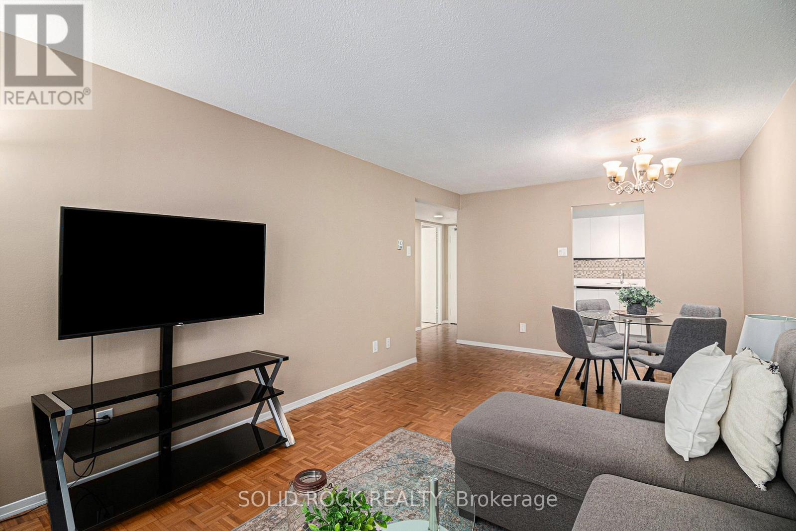 1204 - 475 Laurier Avenue W, Ottawa, Ontario  K1R 7X1 - Photo 5 - X12812280