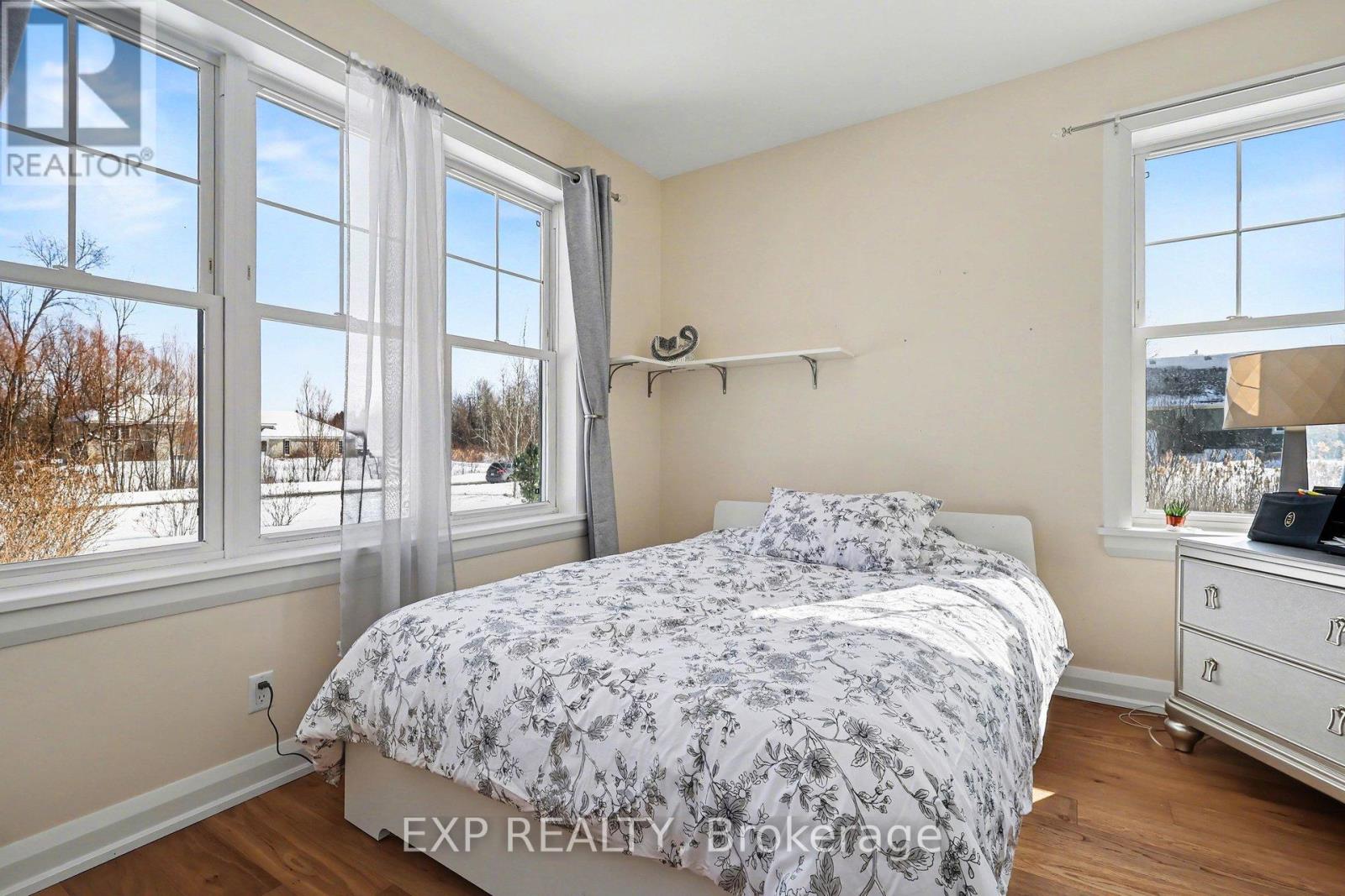 49 D'arcys Way, North Grenville, Ontario  K0G 1J0 - Photo 13 - X12812452