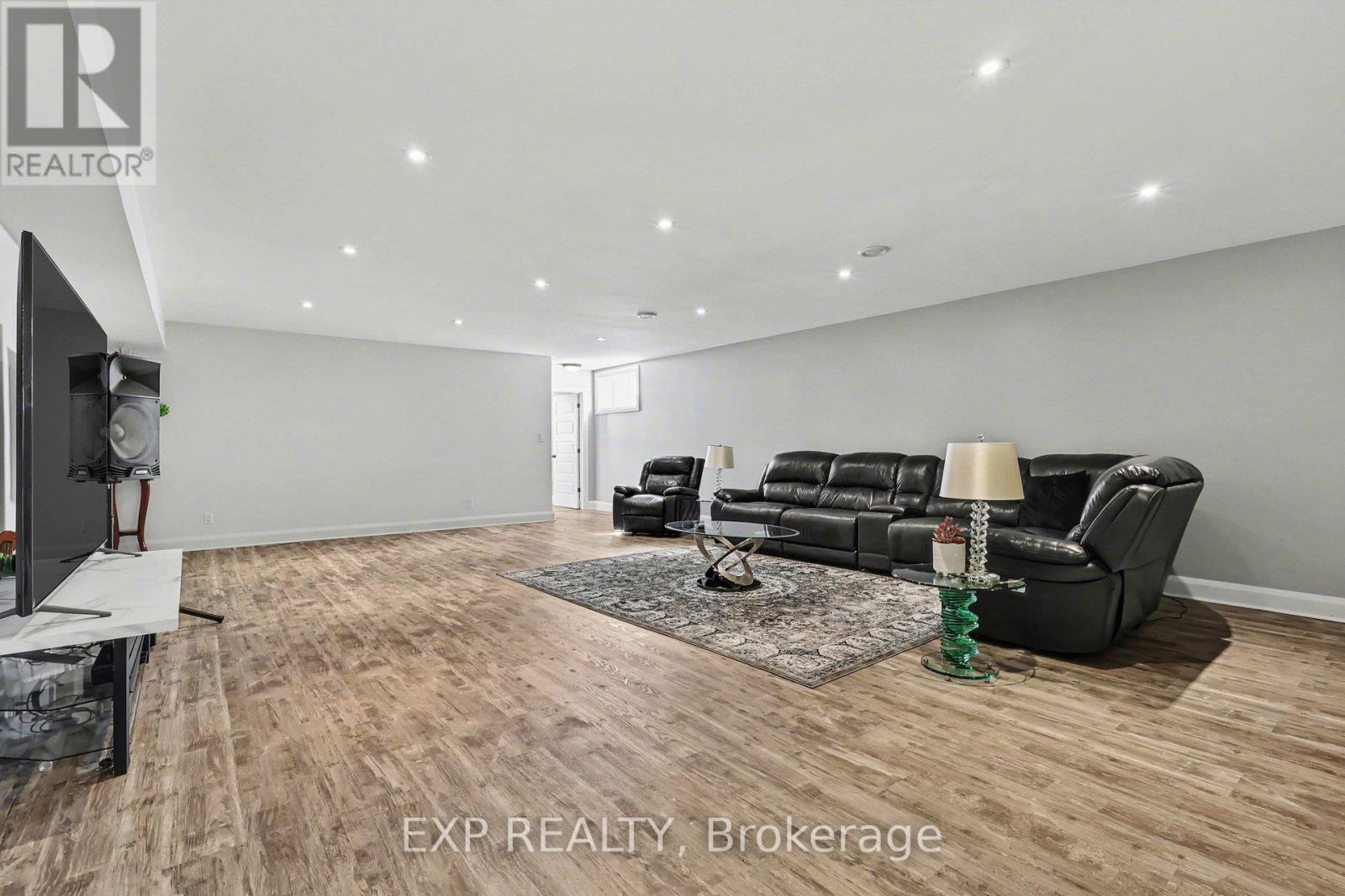 49 D'arcys Way, North Grenville, Ontario  K0G 1J0 - Photo 18 - X12812452
