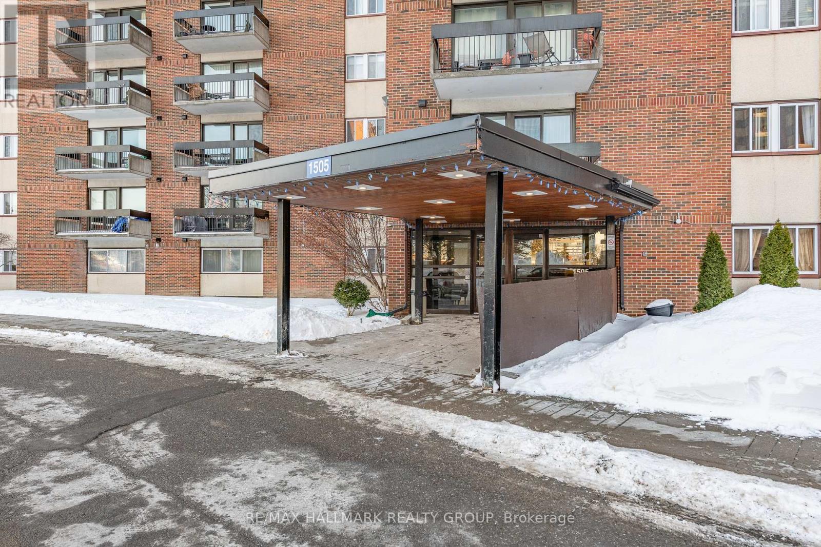 214 - 1505 Baseline Road, Ottawa, Ontario  K2C 3L4 - Photo 3 - X12812474