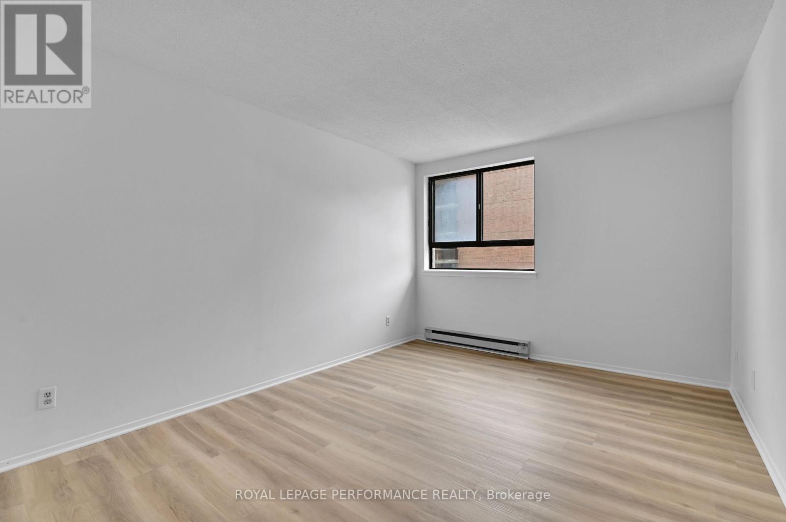 1701 - 470 Laurier Avenue W, Ottawa, Ontario  K1R 7W9 - Photo 21 - X12812898
