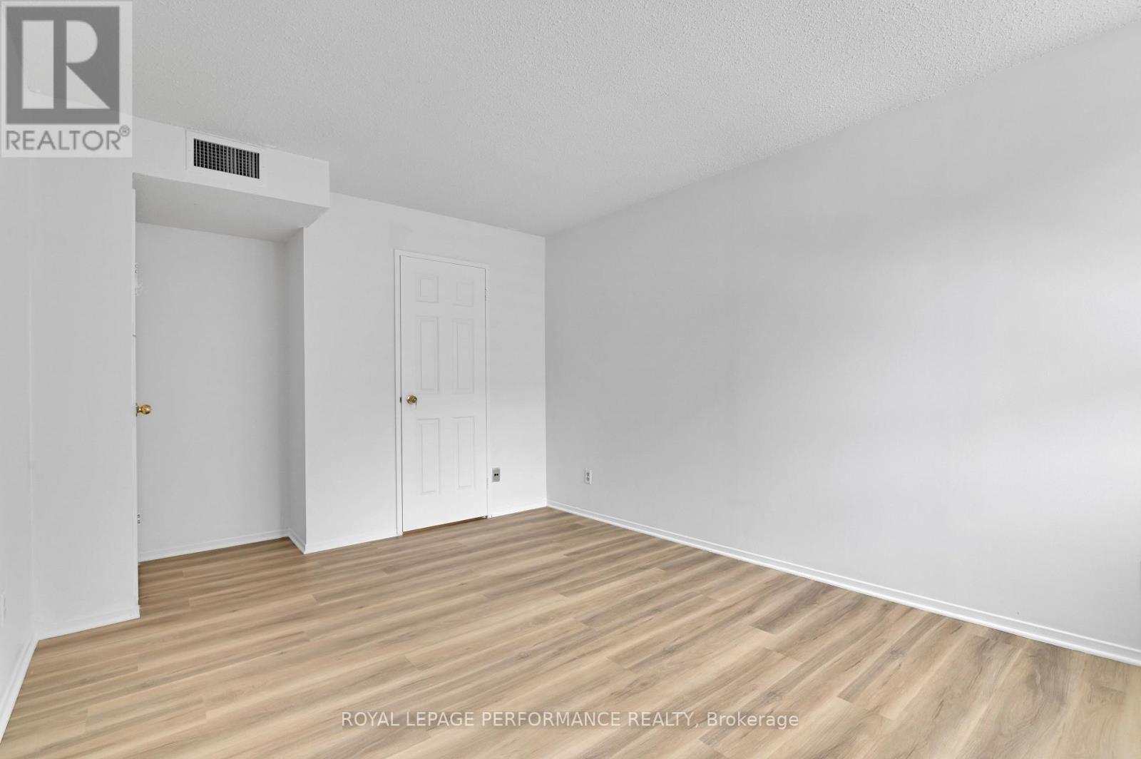 1701 - 470 Laurier Avenue W, Ottawa, Ontario  K1R 7W9 - Photo 22 - X12812898