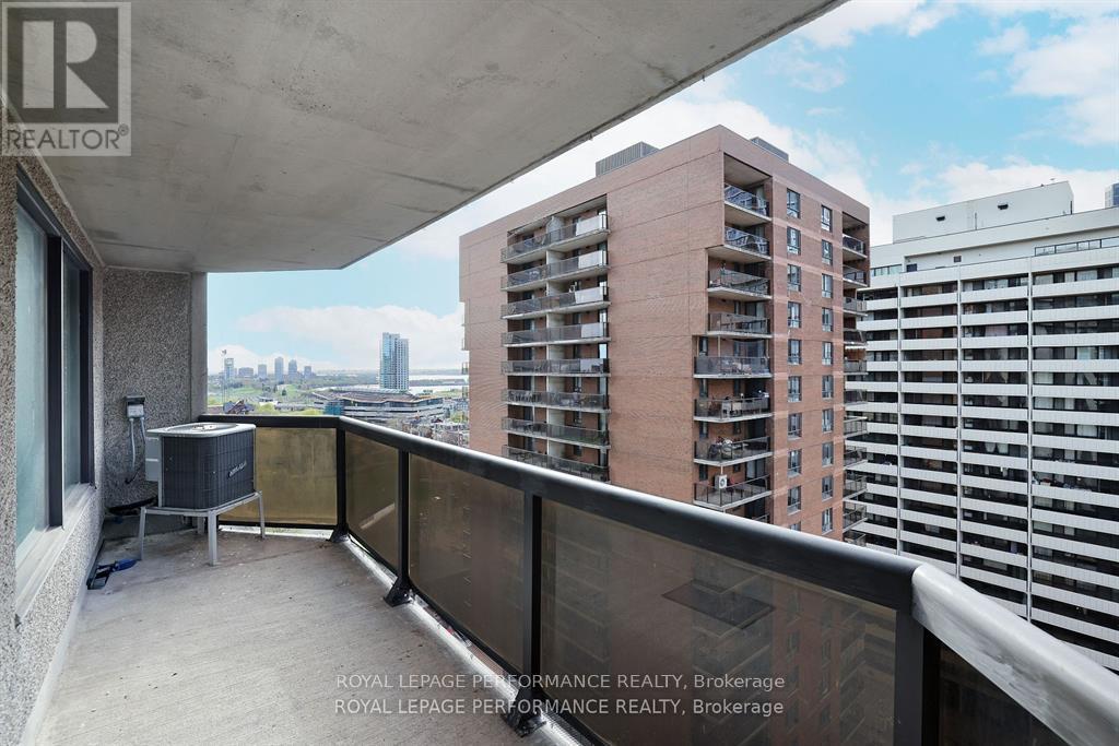 1701 - 470 Laurier Avenue W, Ottawa, Ontario  K1R 7W9 - Photo 28 - X12812898