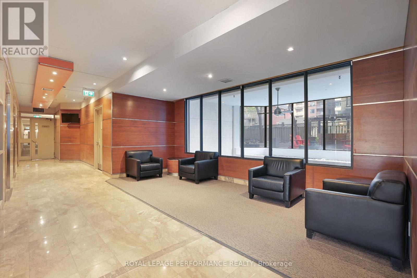1701 - 470 Laurier Avenue W, Ottawa, Ontario  K1R 7W9 - Photo 4 - X12812898