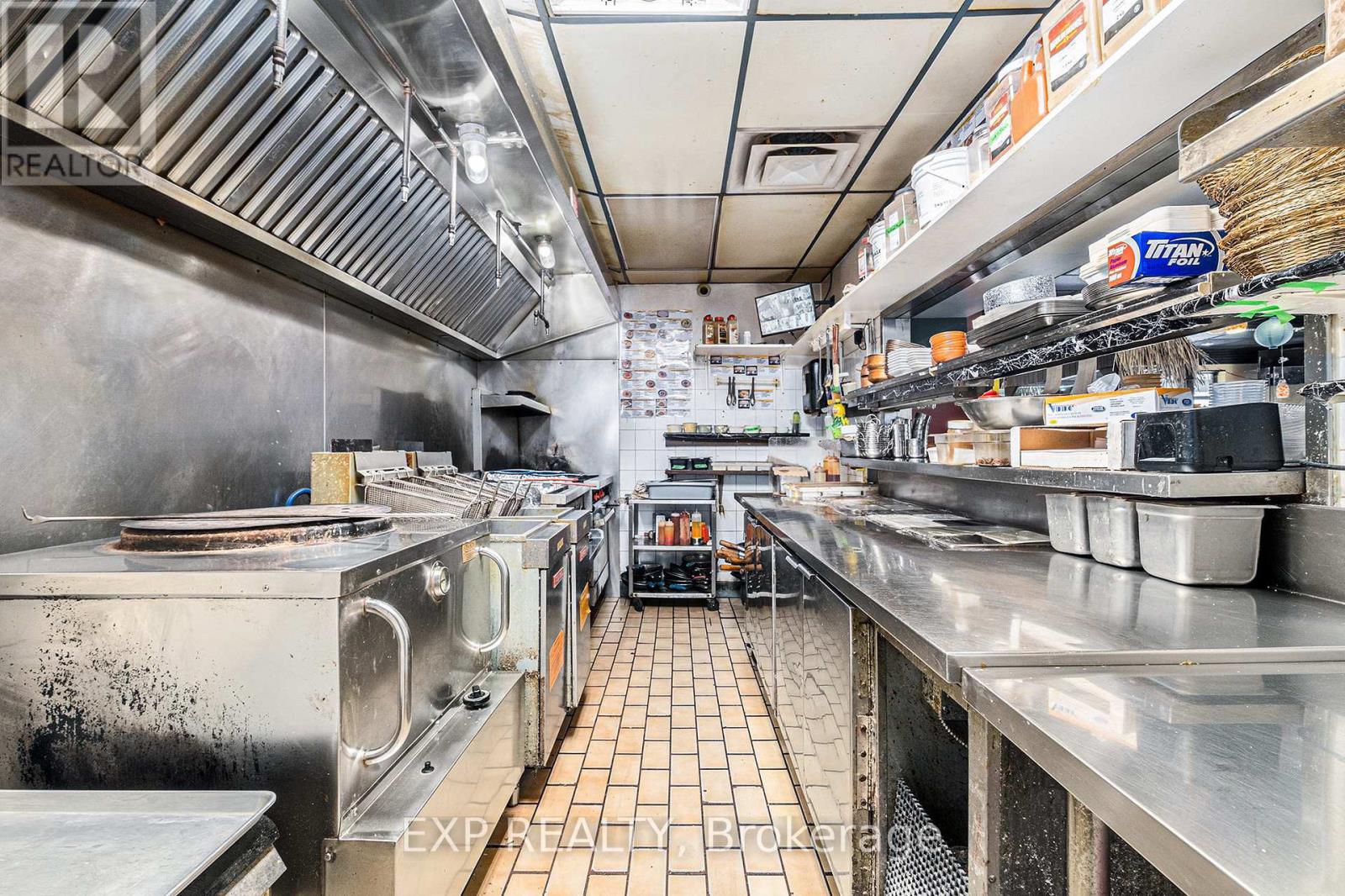 1 - 704 Fourteenth Street W, Cornwall, Ontario  K6J 5T9 - Photo 6 - X12812956