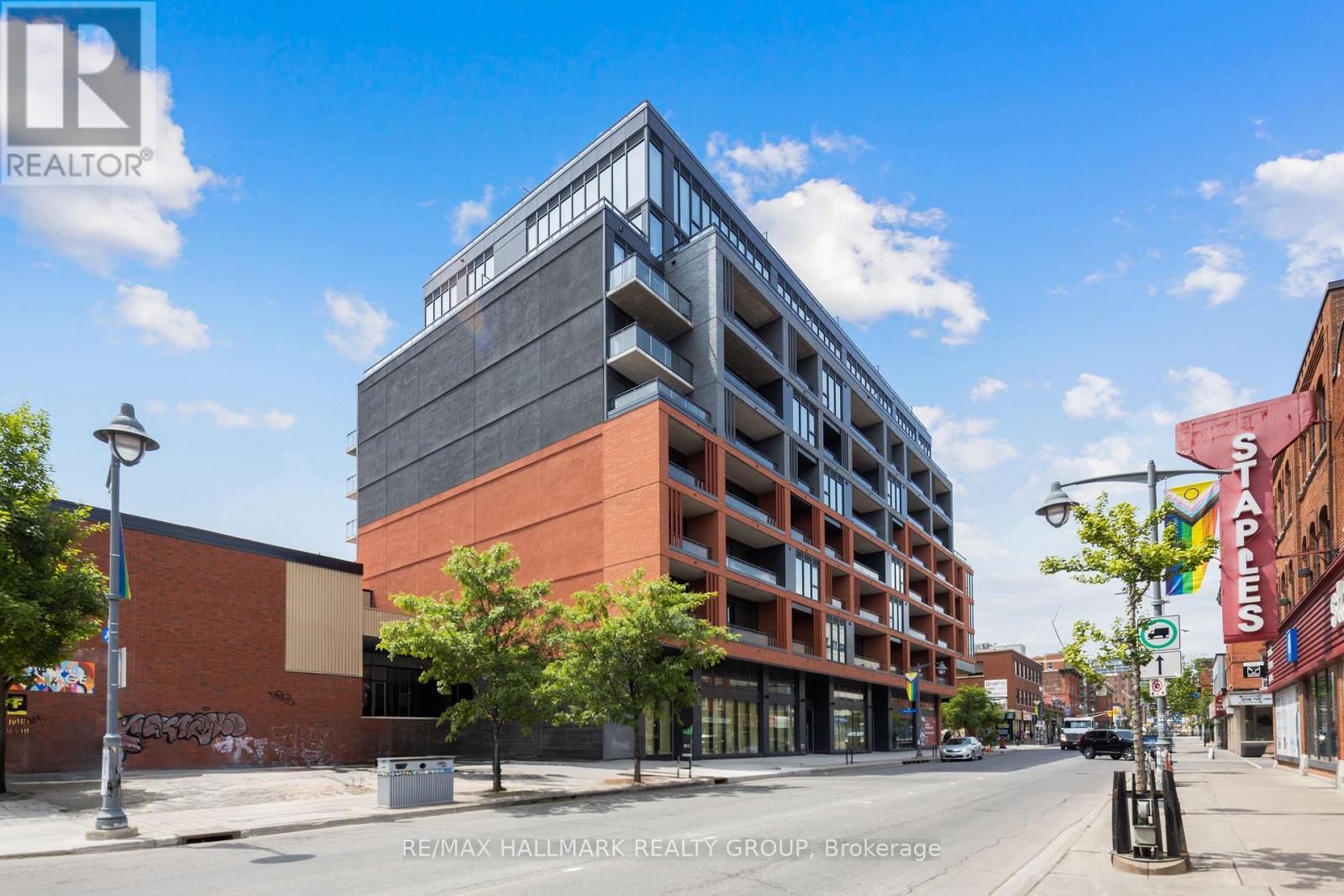 390 Bank Street, Ottawa, Ontario  K2P 1Y5 - Photo 1 - X12813282