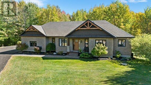 524 Osmond Daley Drive, Ottawa, Ontario  K0A 1L0 - Photo 1 - X12815152