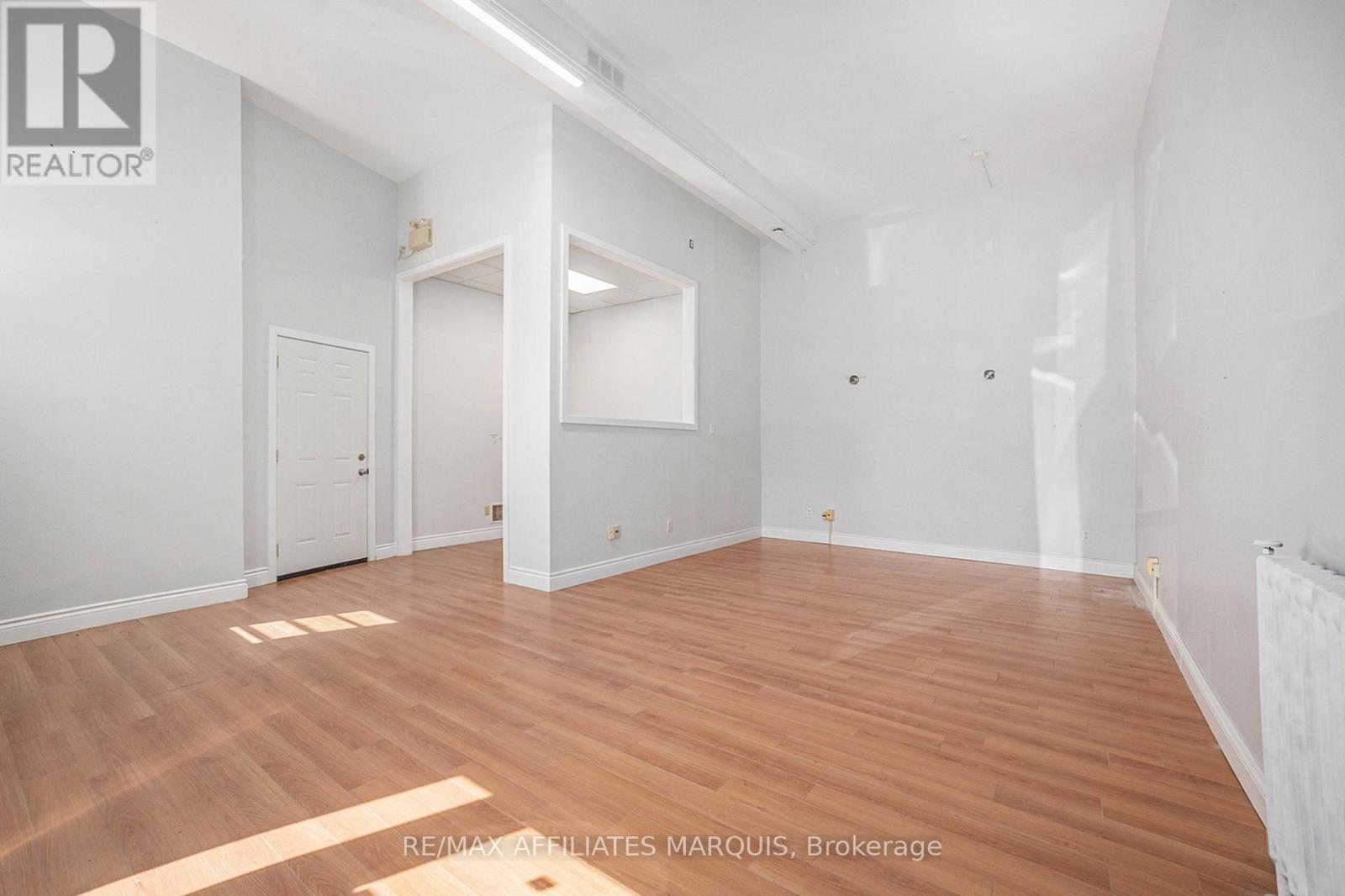 C - 23 Wilson Street, Perth, Ontario  K7H 2M8 - Photo 2 - X12815526