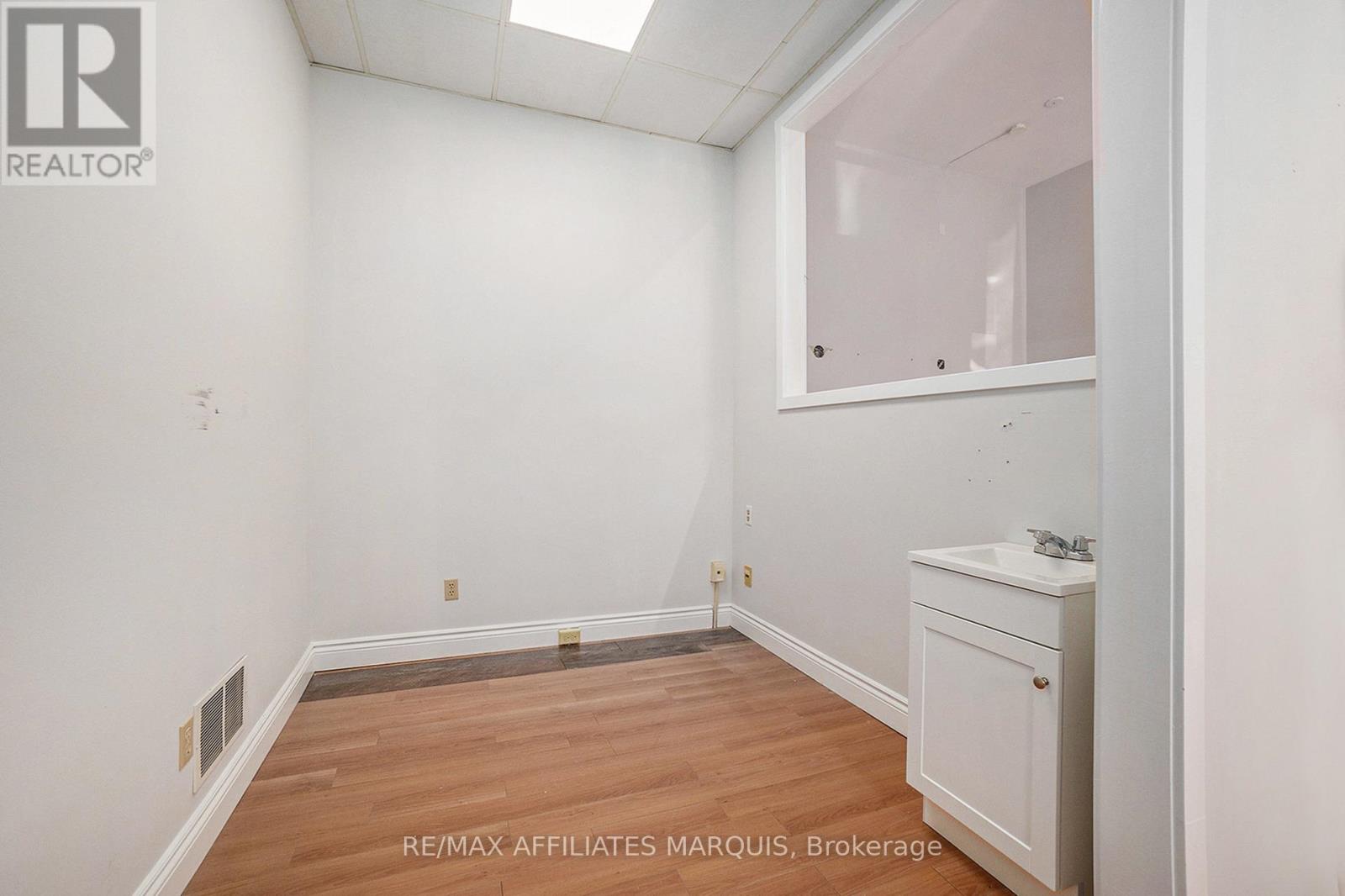 C - 23 Wilson Street, Perth, Ontario  K7H 2M8 - Photo 4 - X12815526
