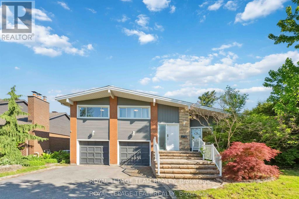 2353 Georgina Drive, Ottawa, Ontario  K2B 7M6 - Photo 1 - X12815974
