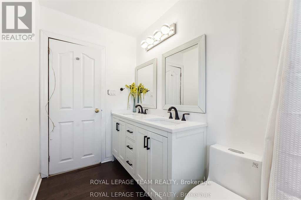 2353 Georgina Drive, Ottawa, Ontario  K2B 7M6 - Photo 15 - X12815974