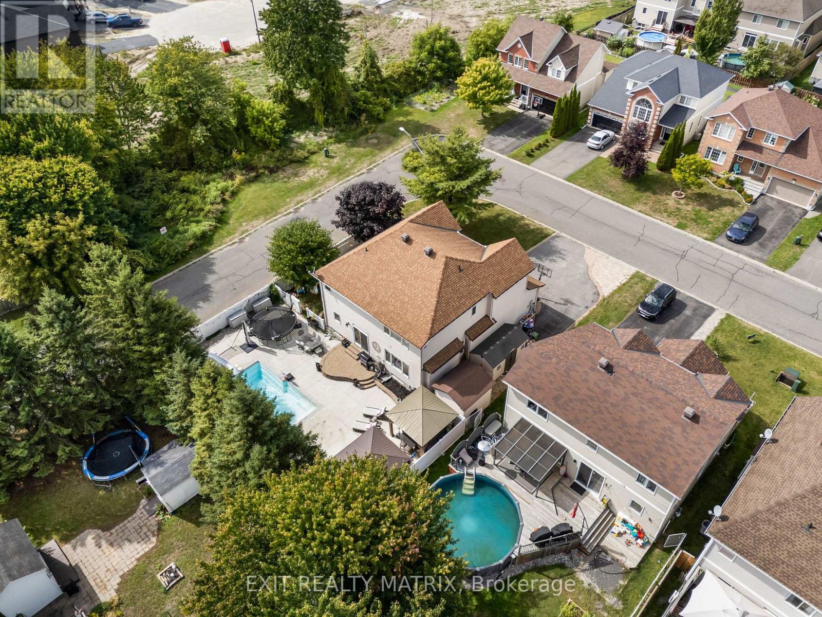 116 Lamadeleine Boulevard, Russell, Ontario  K0A 1W1 - Photo 47 - X12817092