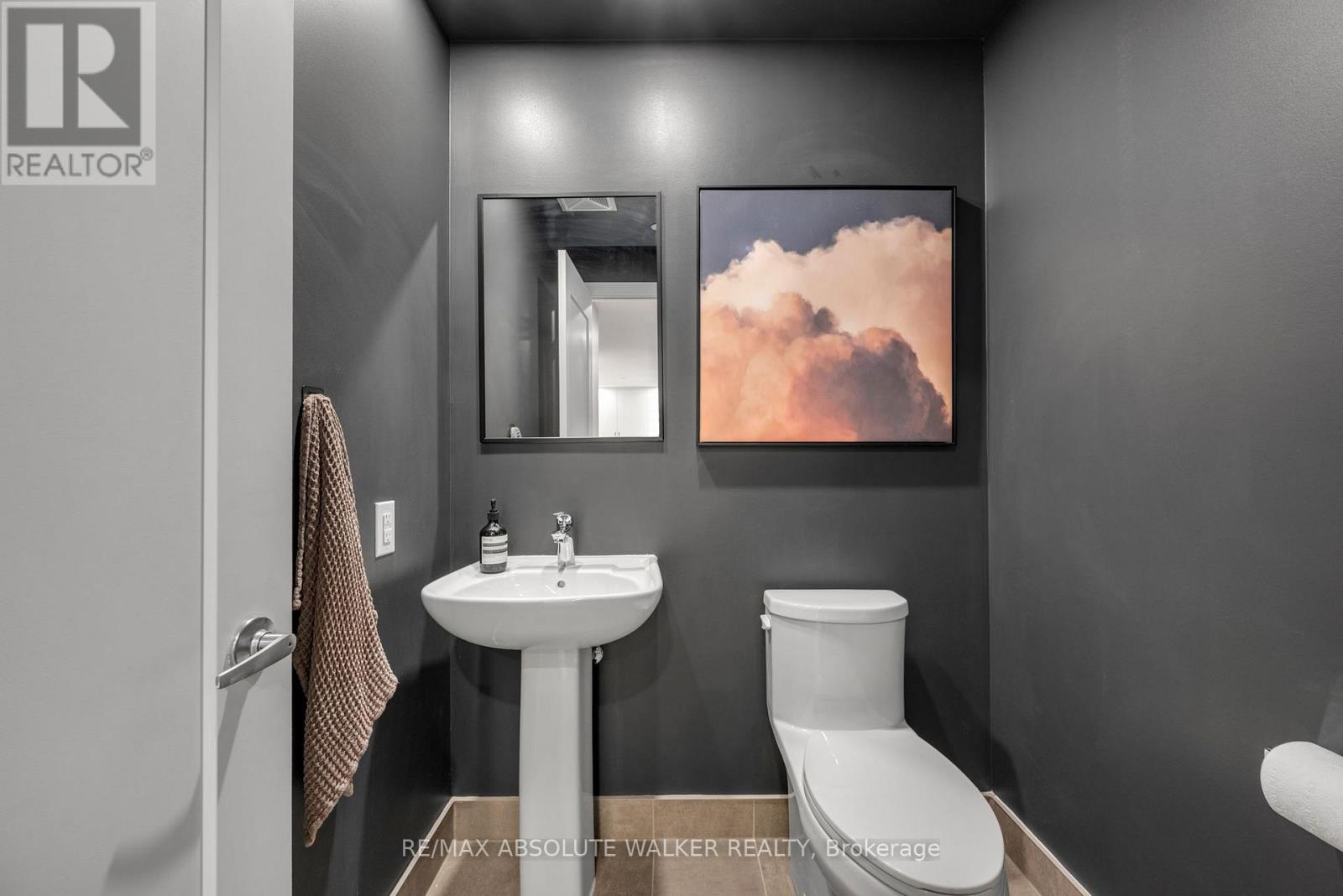 218 - 60 Springhurst Avenue, Ottawa, Ontario  K1S 5V7 - Photo 18 - X12818746