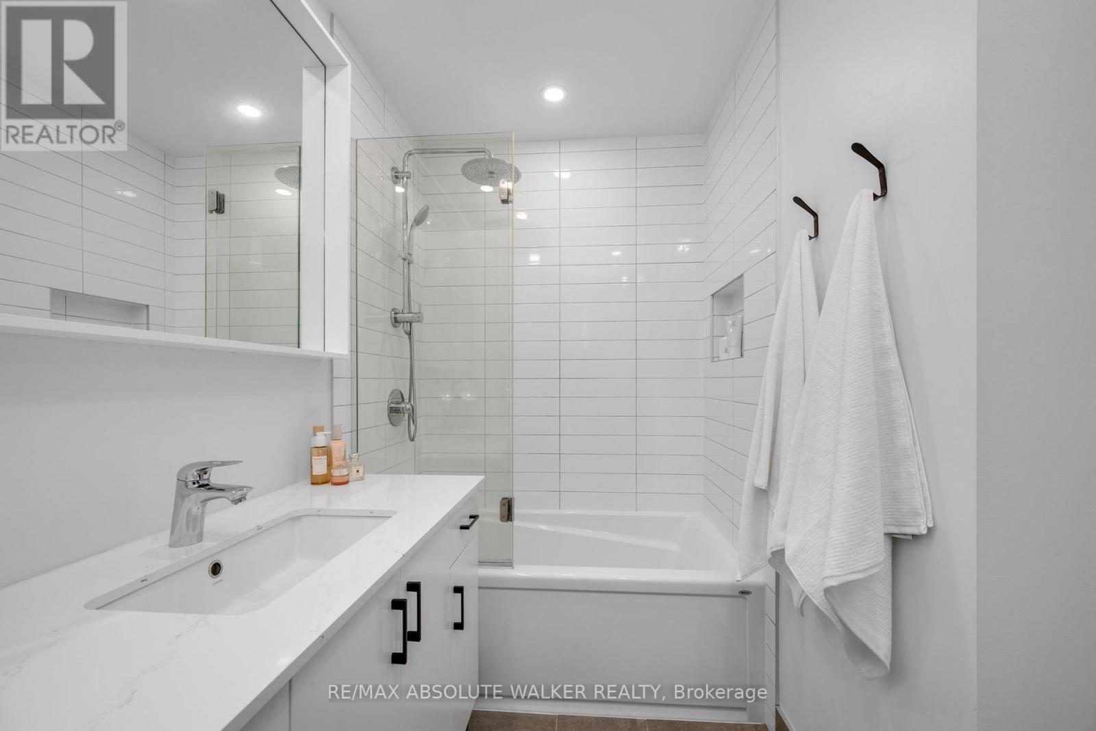 218 - 60 Springhurst Avenue, Ottawa, Ontario  K1S 5V7 - Photo 25 - X12818746