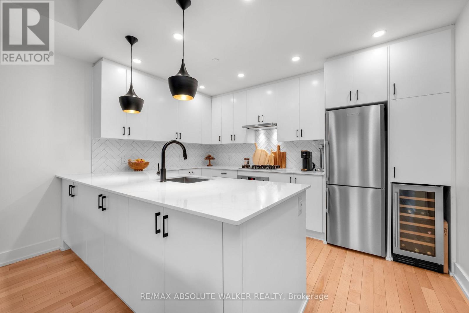 218 - 60 Springhurst Avenue, Ottawa, Ontario  K1S 5V7 - Photo 6 - X12818746
