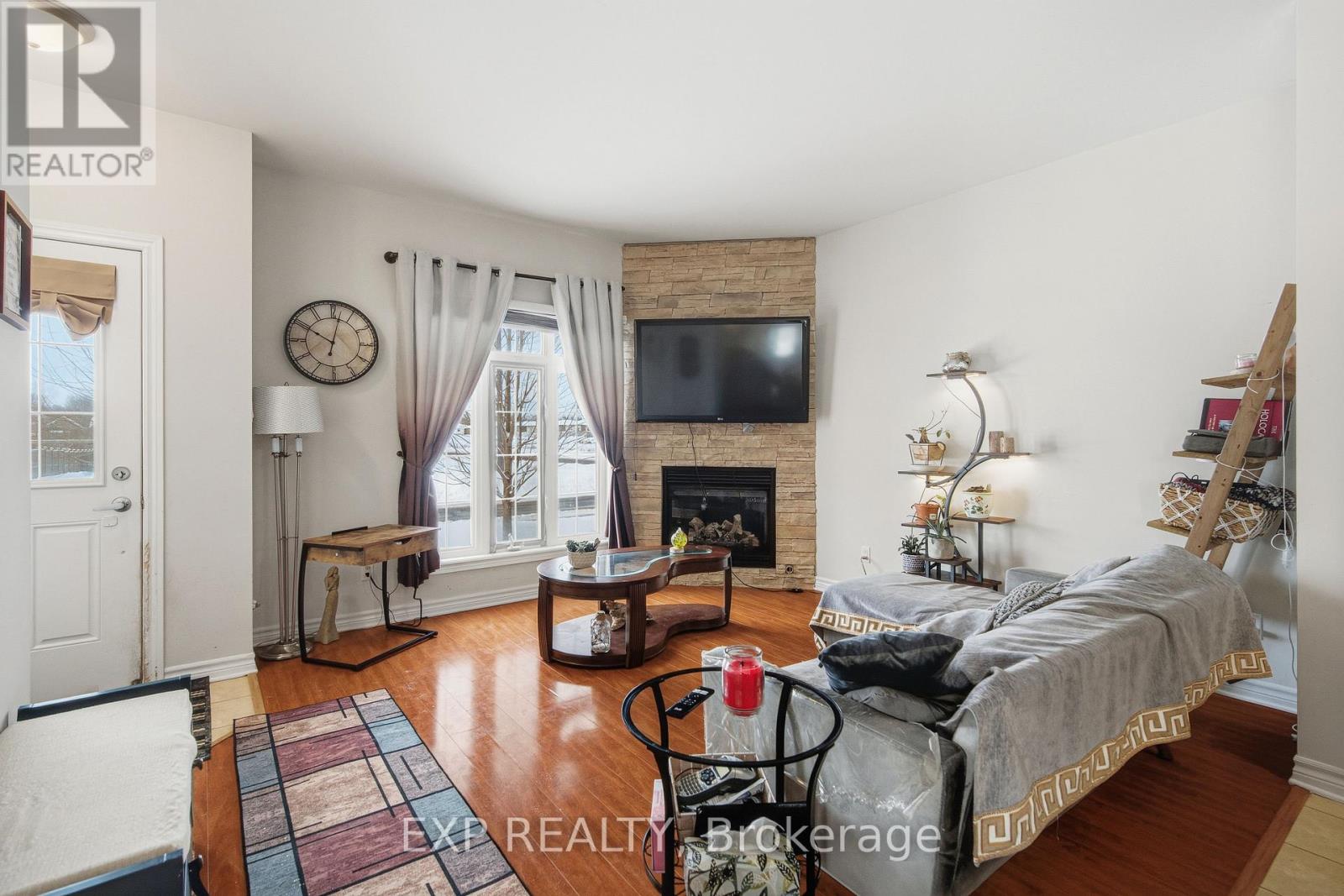 2 - 201 Bourdeau Boulevard, The Nation, Ontario  K0A 2M0 - Photo 5 - X12819662