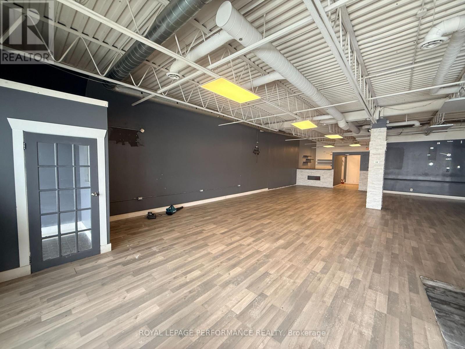 1754a Montreal Road, Ottawa, Ontario  K1J 6N3 - Photo 6 - X12820390