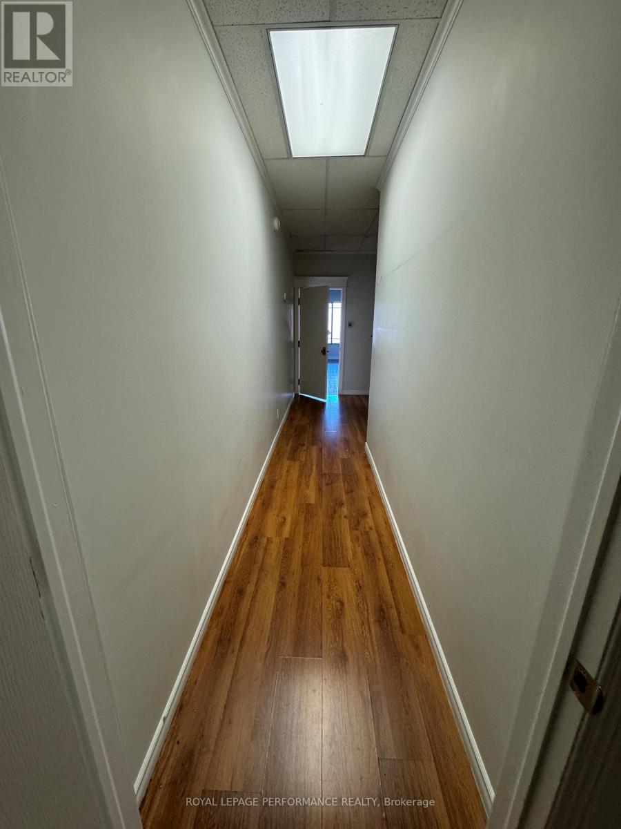 1756 Montreal Road, Ottawa, Ontario  K1J 6N3 - Photo 14 - X12820400