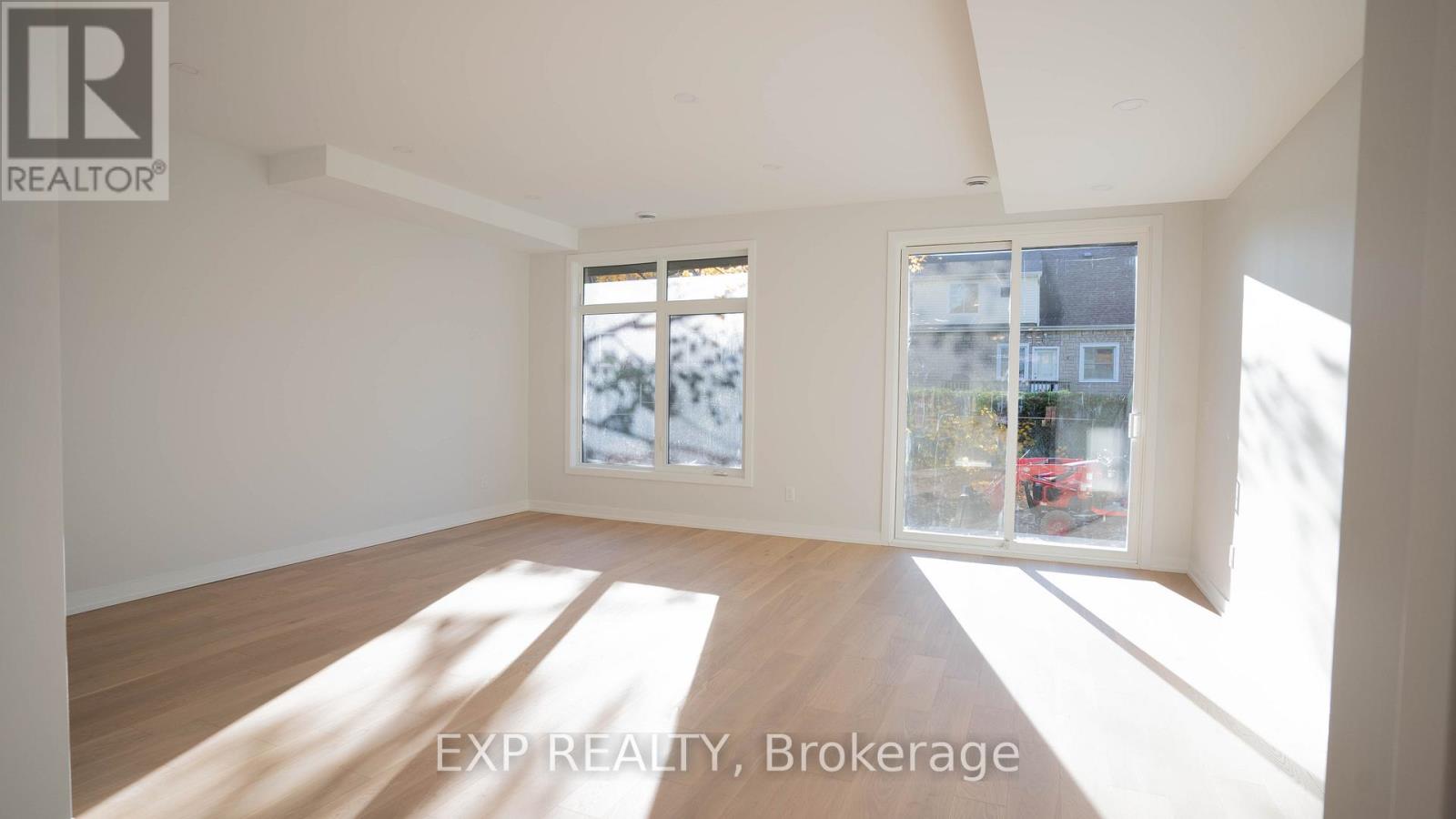 236 Woodroffe Avenue N, Ottawa, Ontario  K2A 3V4 - Photo 9 - X12824894