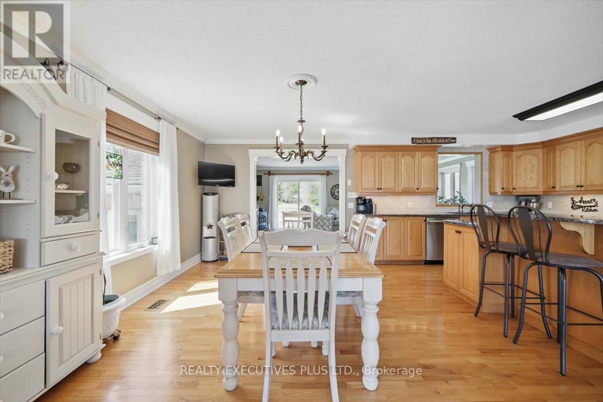 2935 Baseline Road, Clarence-Rockland, Ontario  K0A 3N0 - Photo 11 - X12825906