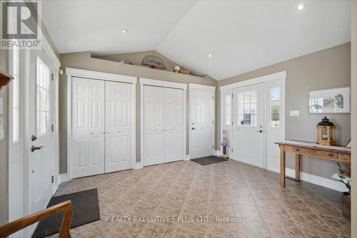 2935 Baseline Road, Clarence-Rockland, Ontario  K0A 3N0 - Photo 22 - X12825906